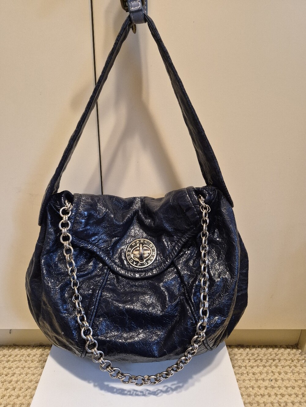 Marc By Marc Jacobs Navy Patent Leather Turnlock Chain Shoulder Bag Ret.$598